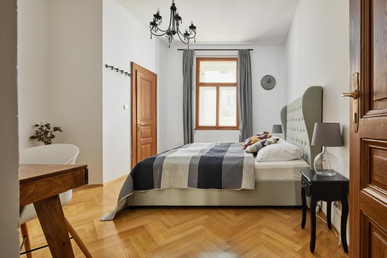 Apartamento Days - Lavish In The Old Town - Balcony *