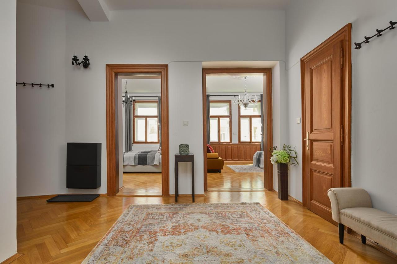 Apartamento Days - Lavish In The Old Town - Balcony *
